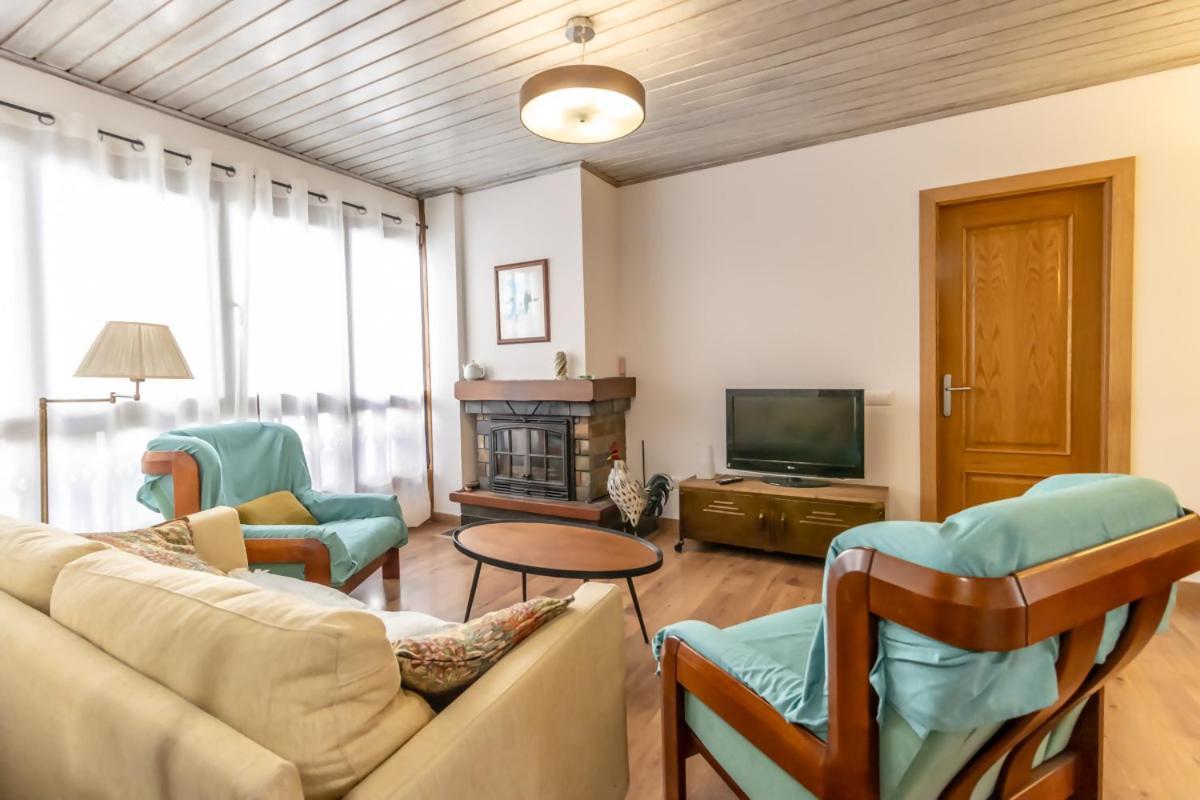 Apartamento San Fabian De Bossòst Exteriör bild
