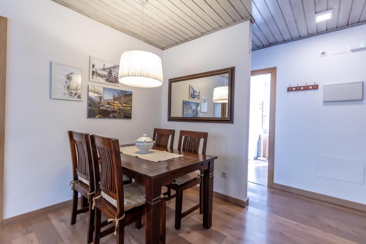 Apartamento San Fabian De Bossòst Exteriör bild