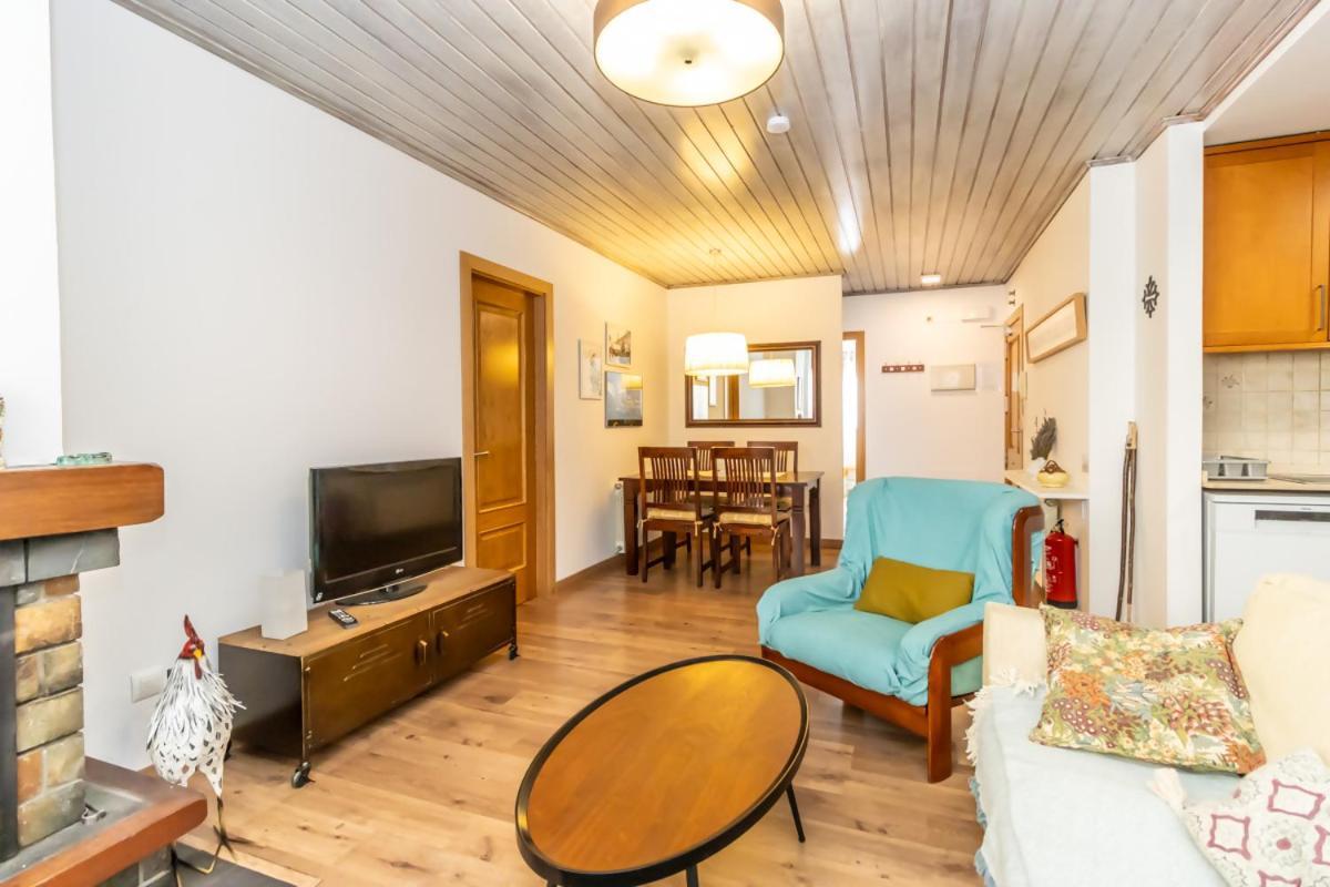 Apartamento San Fabian De Bossòst Exteriör bild