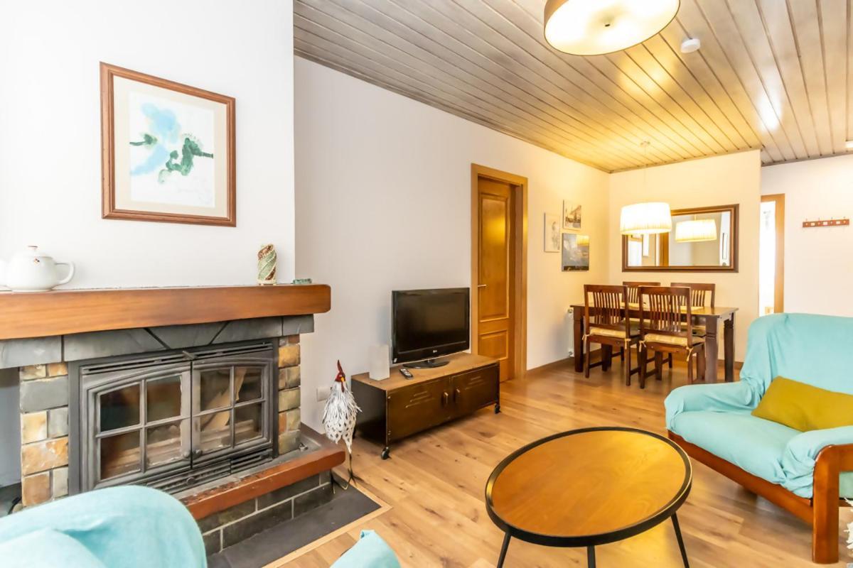 Apartamento San Fabian De Bossòst Exteriör bild